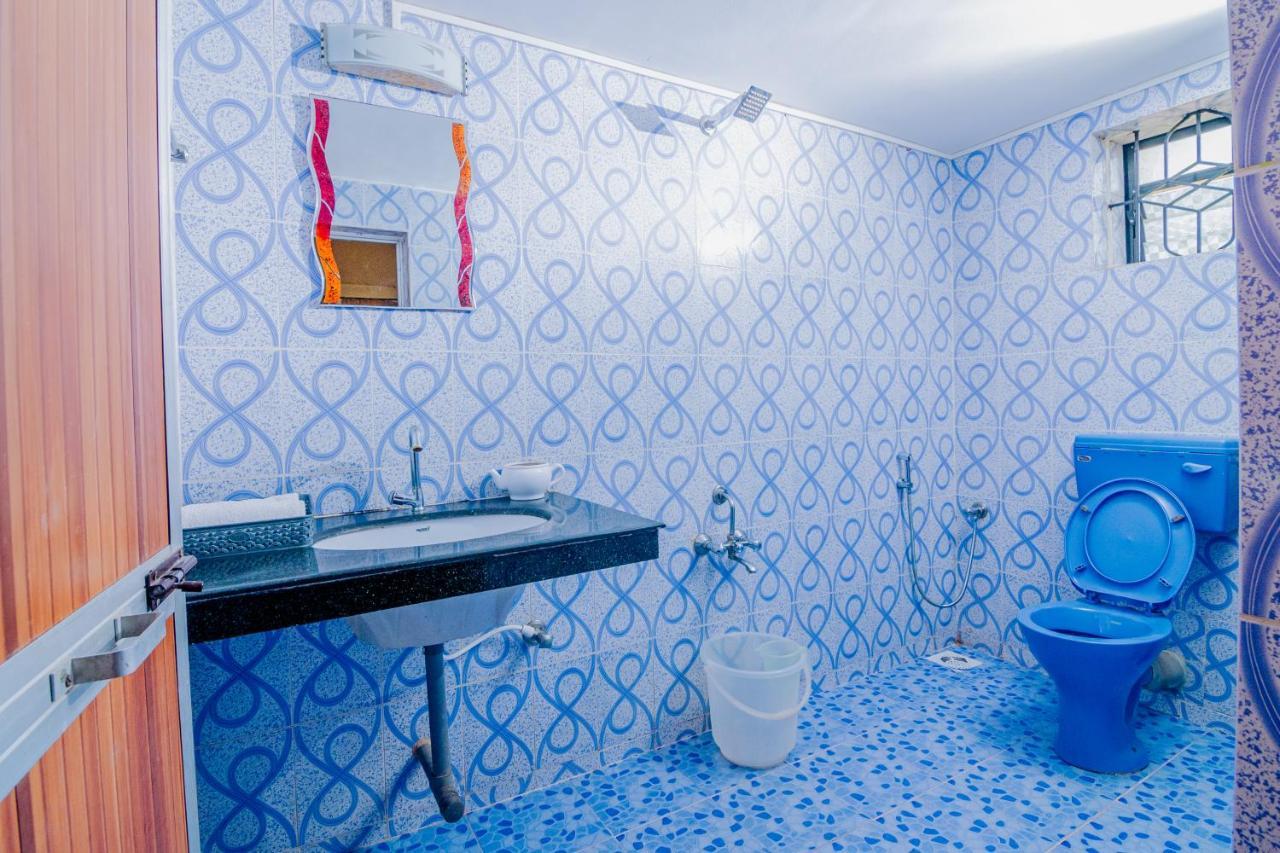 White House In Goa, Truly Amazing Experience Bed & Breakfast Saligao Dış mekan fotoğraf